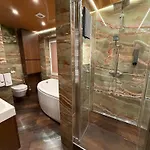 Apartament Brivibas - Sunset, Free Privat Parking, Free Wifi, Self Check-in Ryga