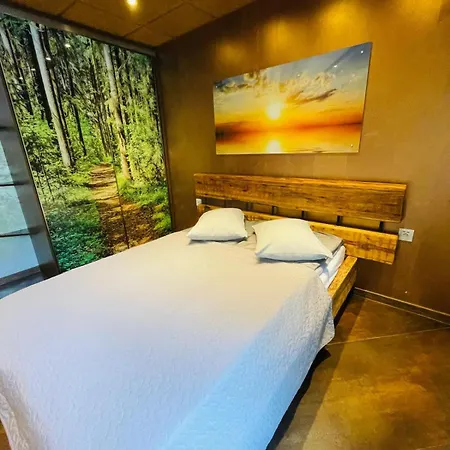 Brivibas - Sunset, Free Privat Parking, Free Wifi, Self Check-in Riga