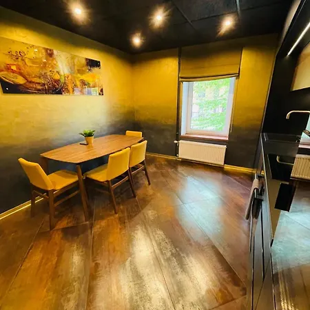 Brivibas - Sunset, Free Privat Parking, Free Wifi, Self Check-in * Riga