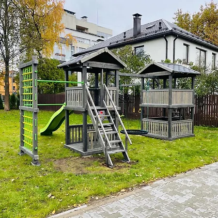 Brivibas - Sunset, Free Privat Parking, Free Wifi, Self Check-in Riga