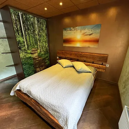 Brivibas - Sunset, Free Privat Parking, Free Wifi, Self Check-in Apartmán Riga