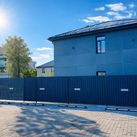 Apartmán Brivibas - Sunset, Free Privat Parking, Free Wifi, Self Check-in Riga
