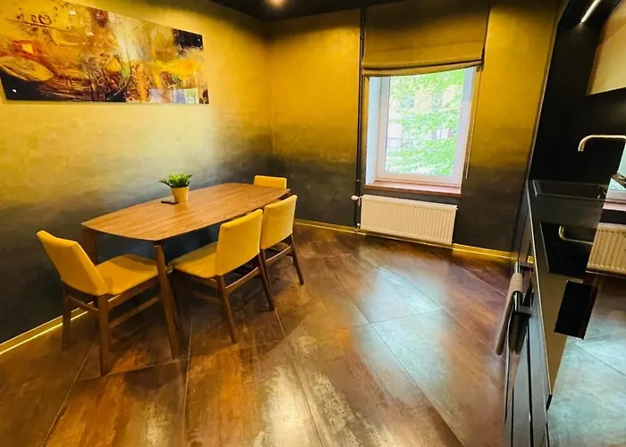 Brivibas - Sunset, Free Privat Parking, Free Wifi, Self Check-in * Riga