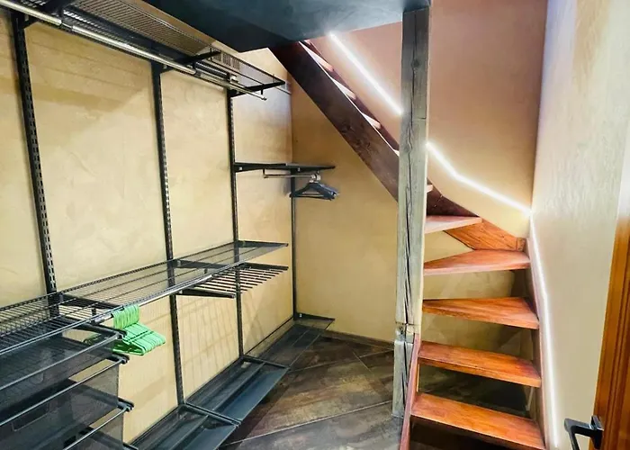 Brivibas - Sunset, Free Privat Parking, Free Wifi, Self Check-in Dzīvoklis