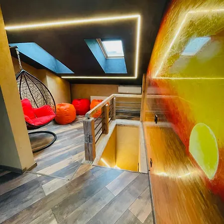 Apartman Brivibas - Sunset, Free Private Parking, Free Wifi, Self Check-in Riga